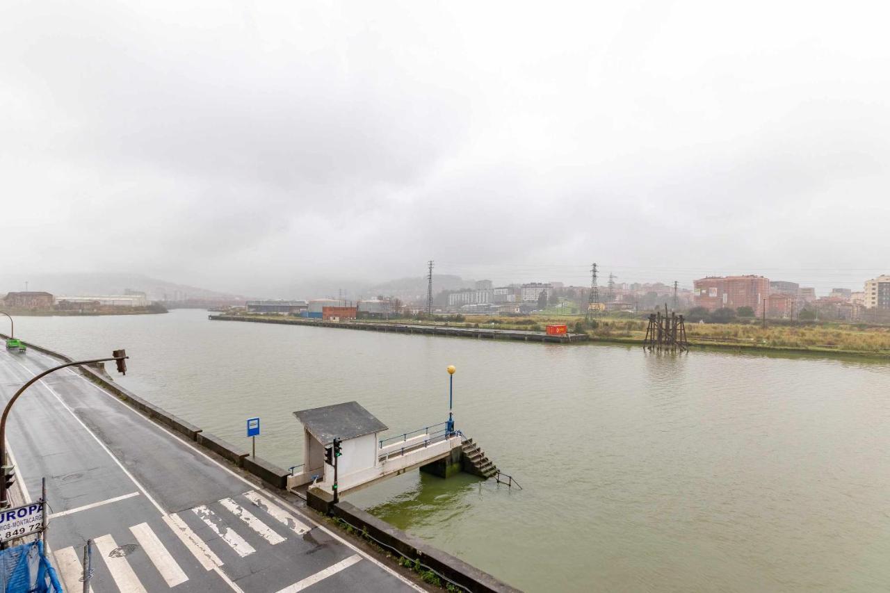 Apartamento Kuia Con Vistas Frontales A La Ria De Bilbao Cerca Del Metro エランディオ エクステリア 写真