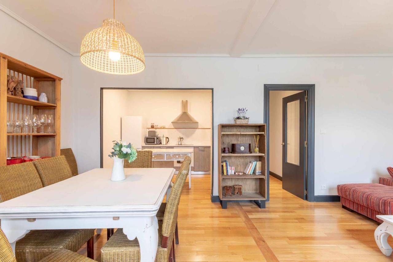Apartamento Kuia Con Vistas Frontales A La Ria De Bilbao Cerca Del Metro エランディオ エクステリア 写真