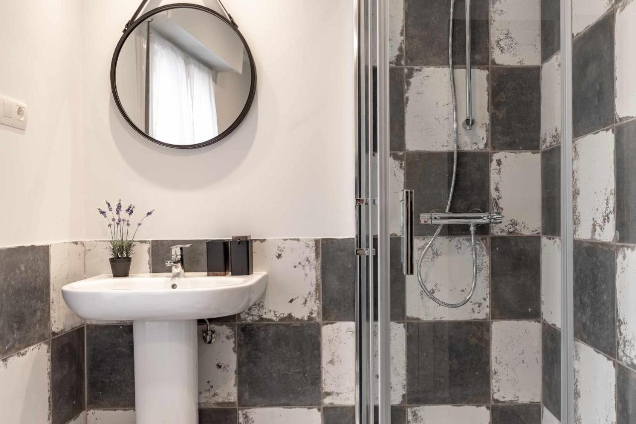 Apartamento Kuia Con Vistas Frontales A La Ria De Bilbao Cerca Del Metro エランディオ エクステリア 写真